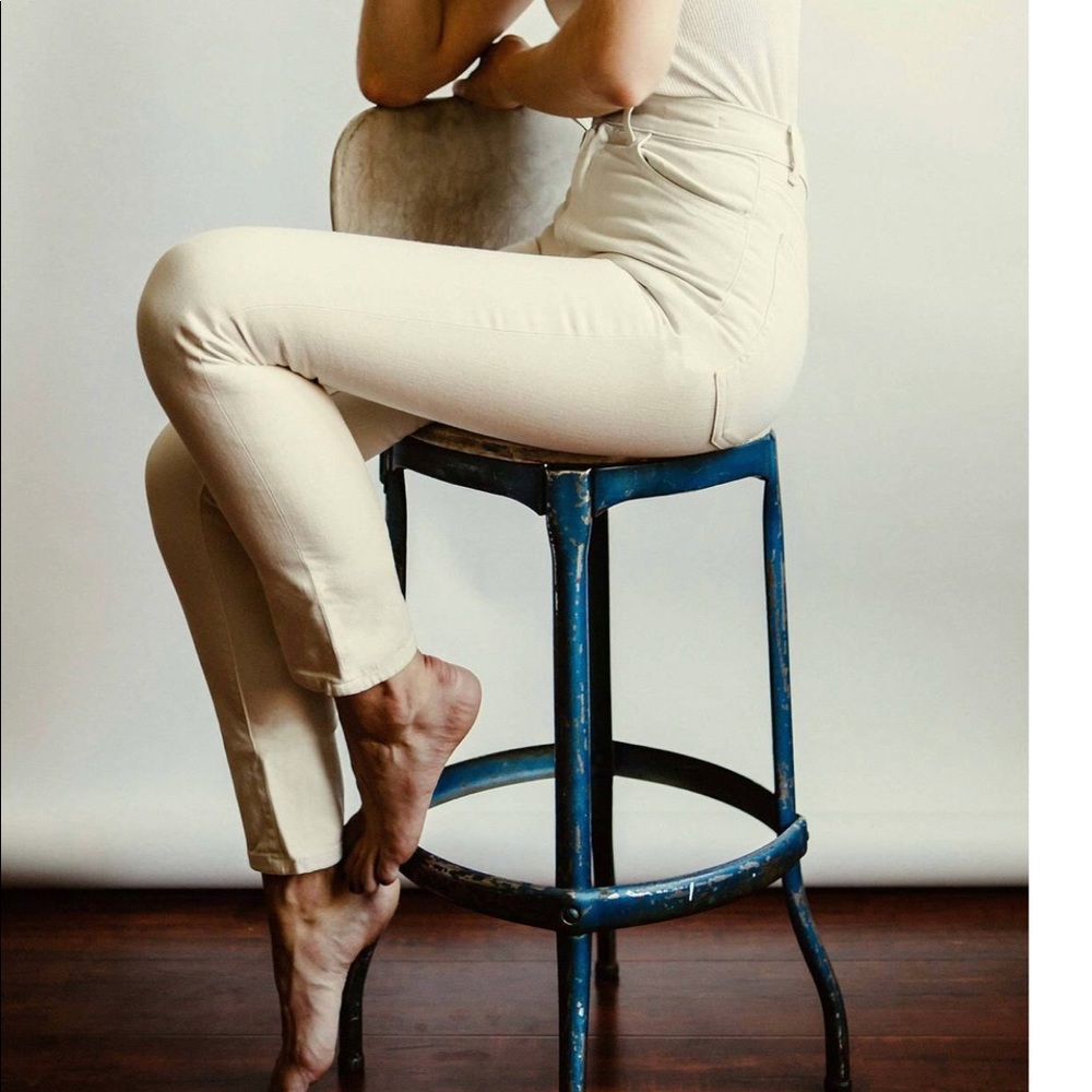 Imogene + Willie Elizabeth jeans white stone